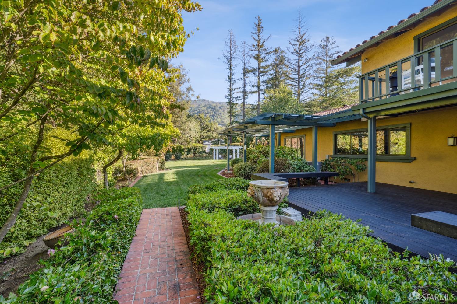 16244 Kennedy Road