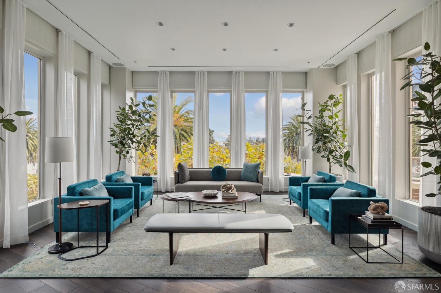 88 King Street # 1305