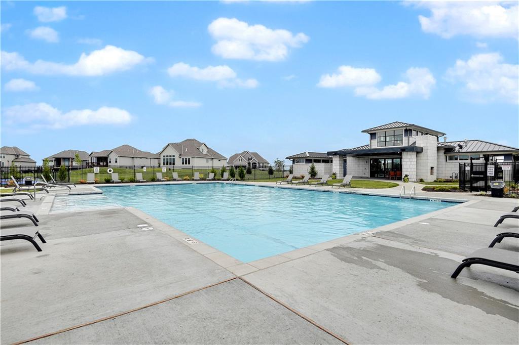 13005 W 174th Place