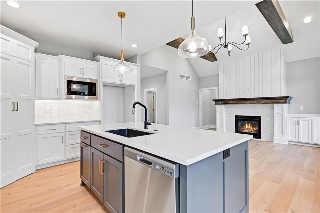 13405 W 174th Place