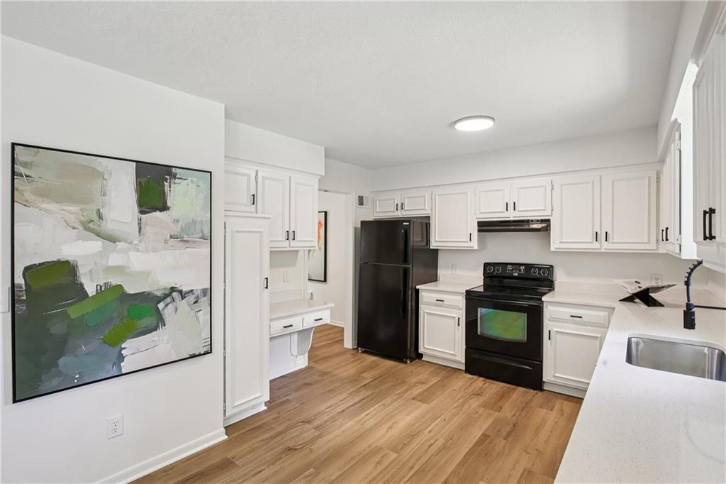 16504 W 150TH Terrace