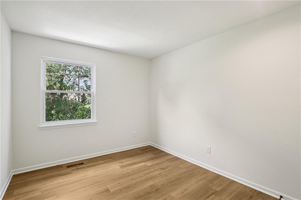 16504 W 150TH Terrace