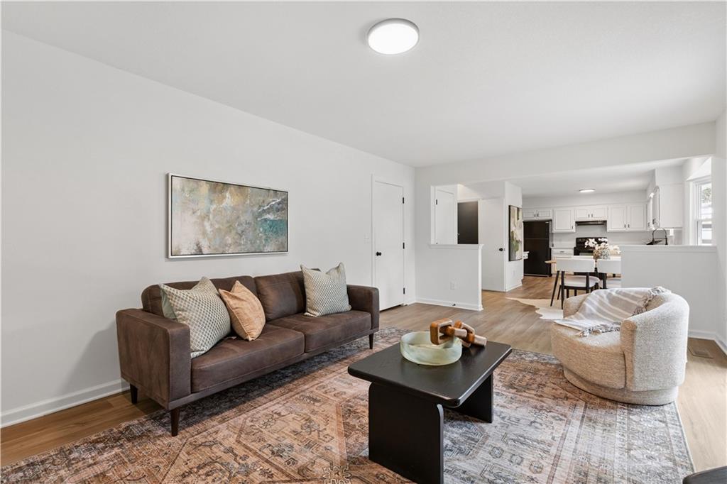 16504 W 150th Ter Terrace