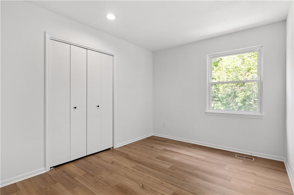 16504 W 150th Ter Terrace
