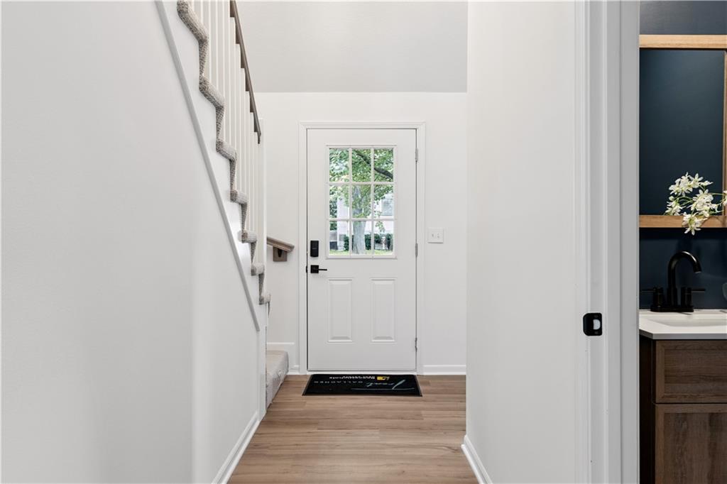 16504 W 150th Ter Terrace