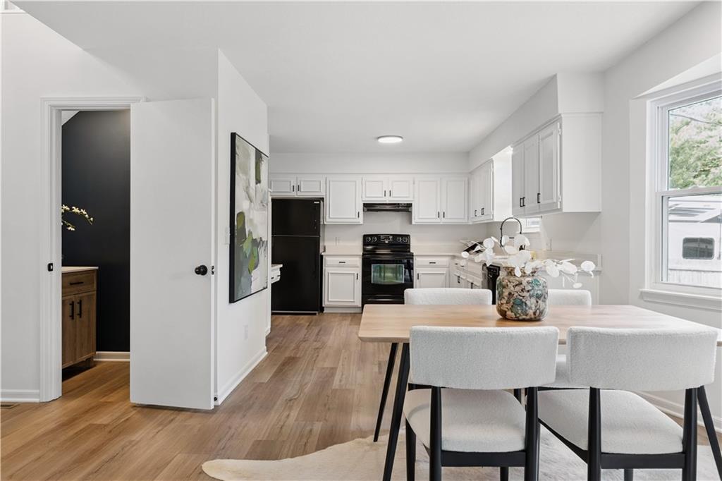 16504 W 150th Ter Terrace