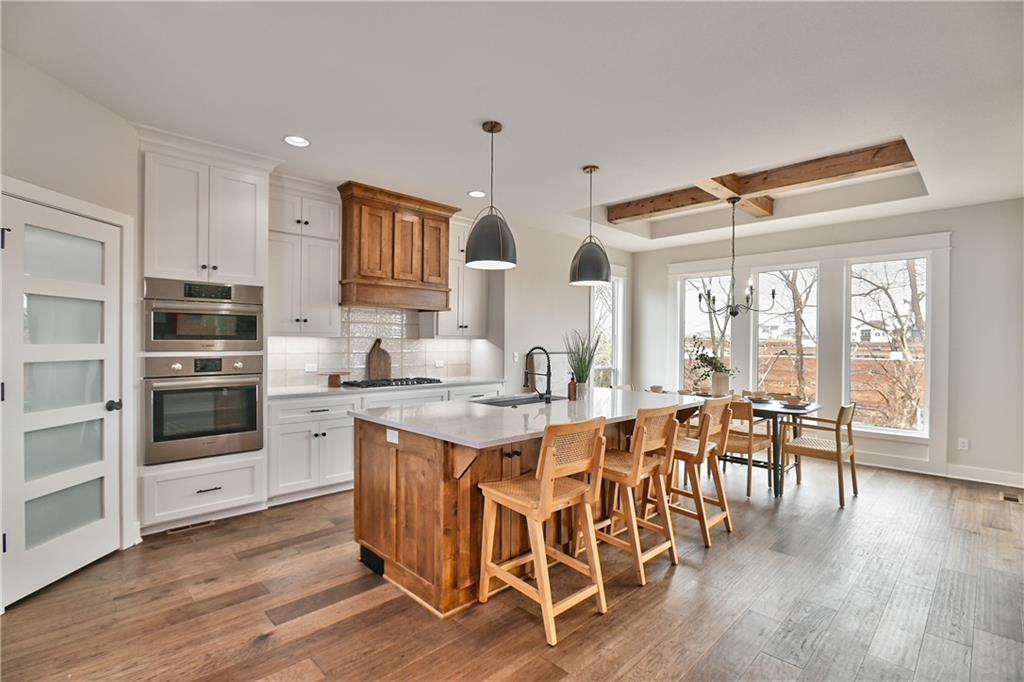 2512 W 179th Street