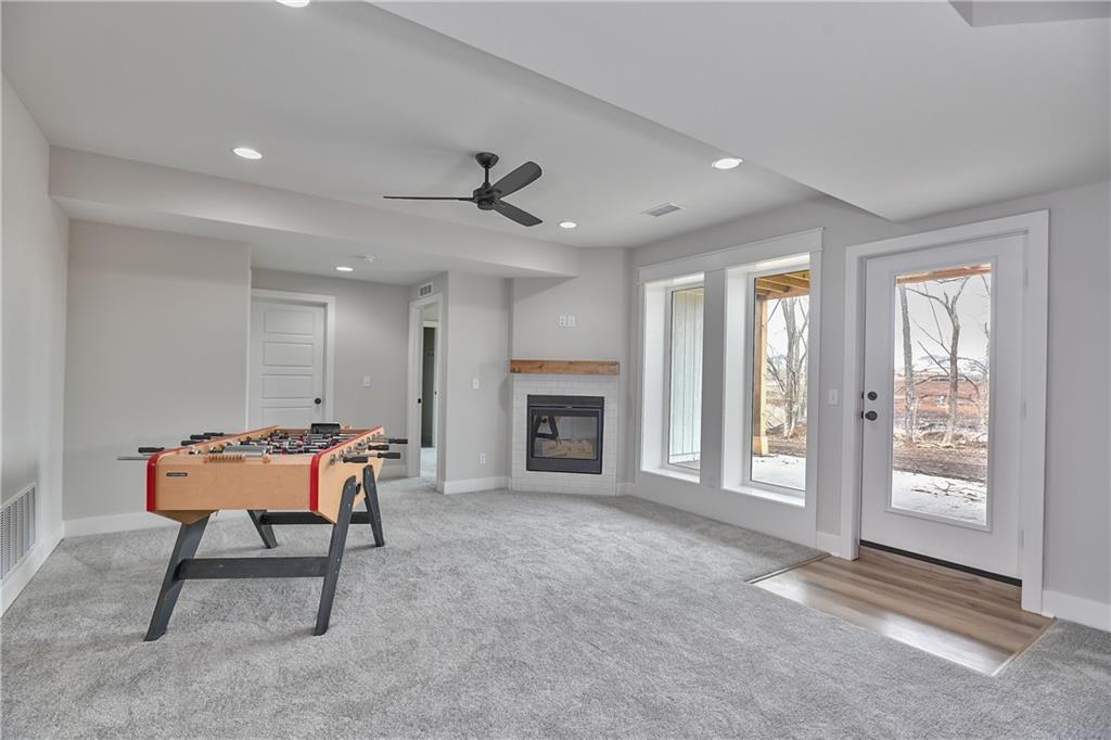 2512 W 179th Street