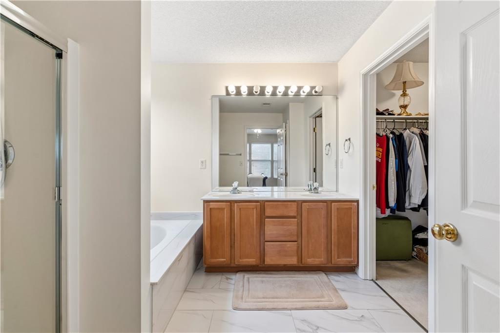 1864 W Concord Drive