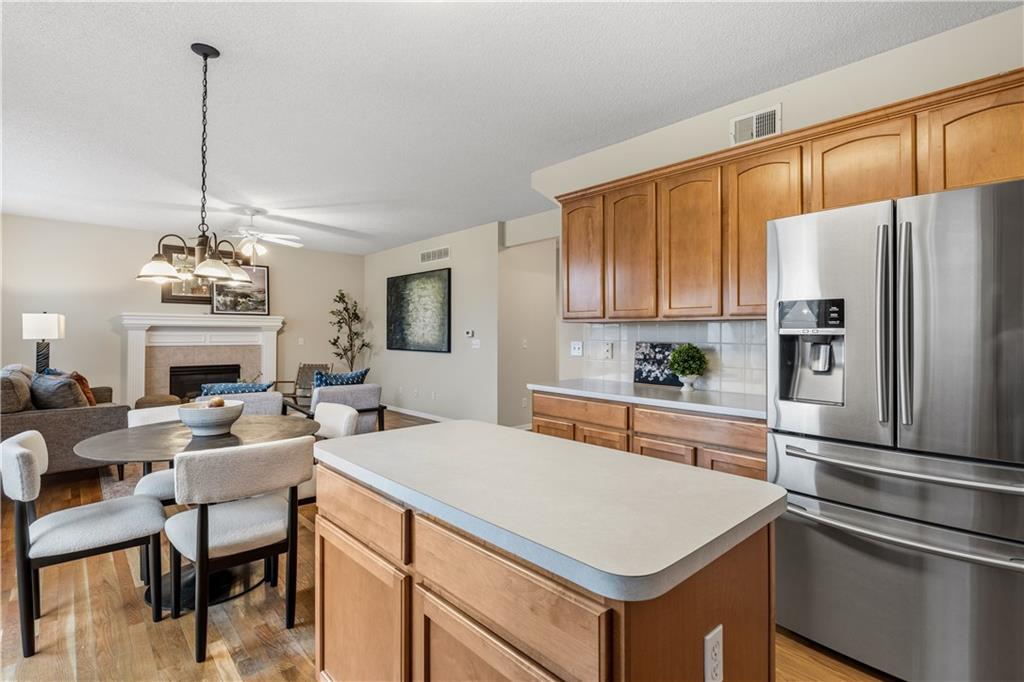 1864 W Concord Drive