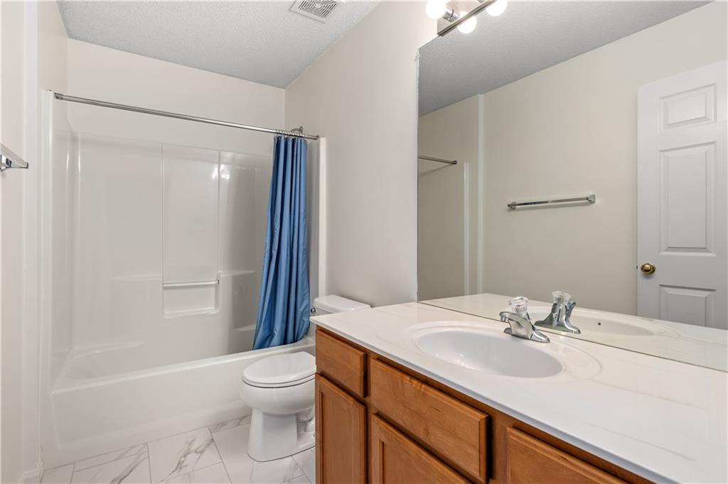 1864 W Concord Drive