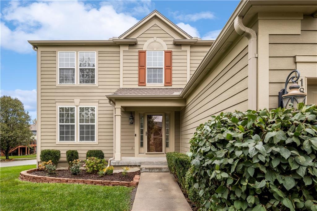 1864 W Concord Drive