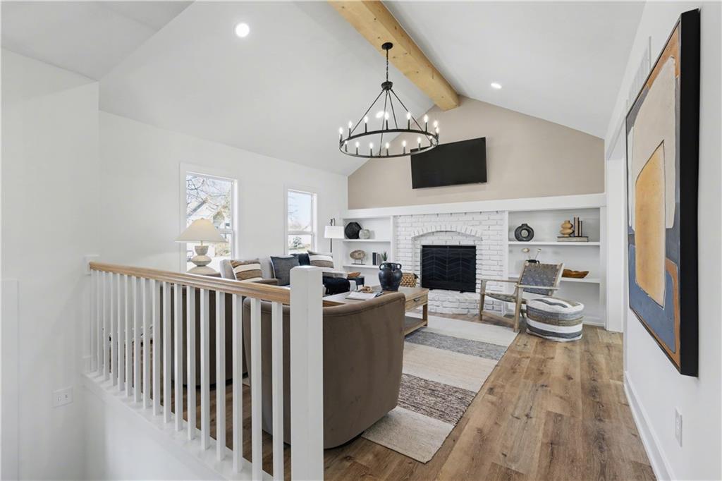 5005 Grandview Street