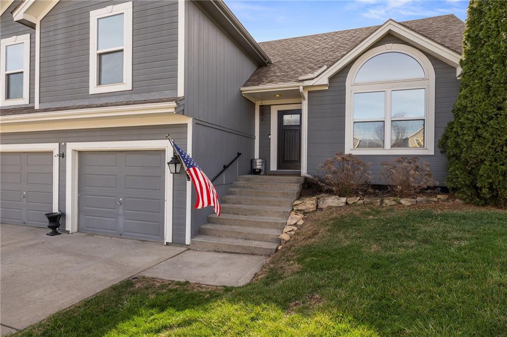 1405 NE 196th Court