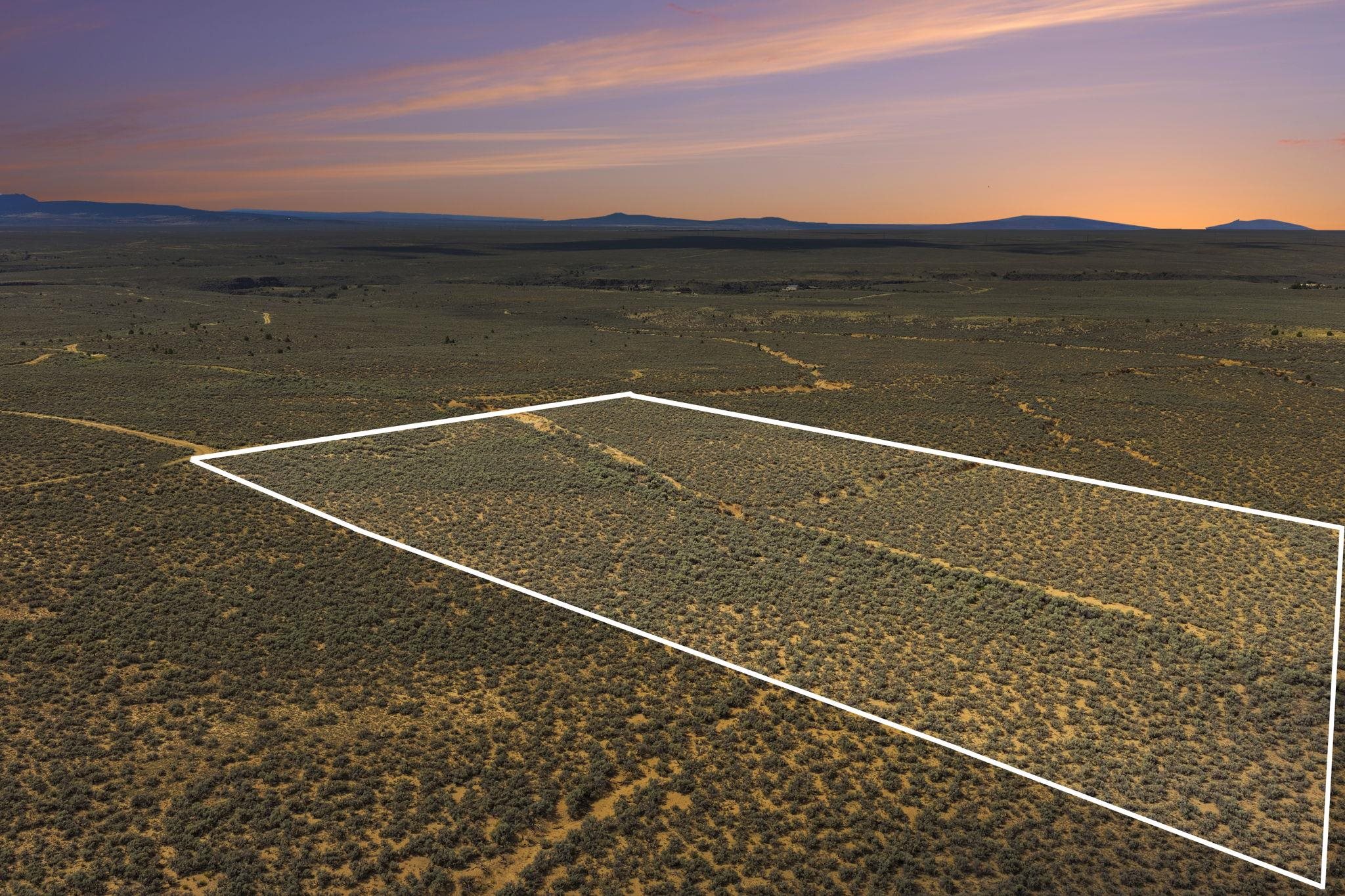 5 Acres off County Road 110 in Ranchos Orchard