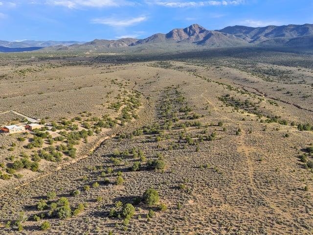 5 acres Spirt Dog Road