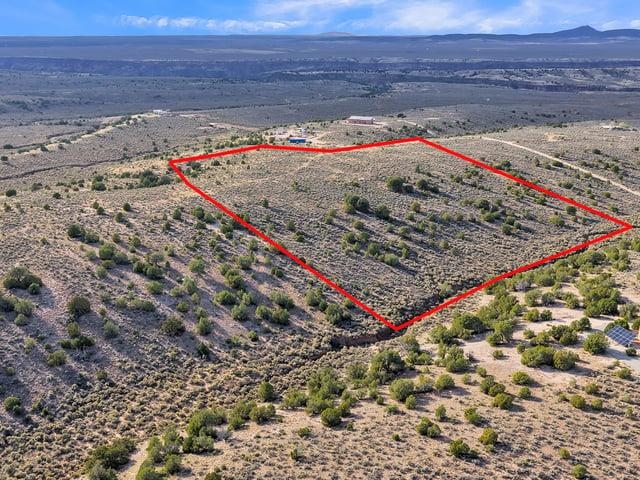 5 acres Spirt Dog Road