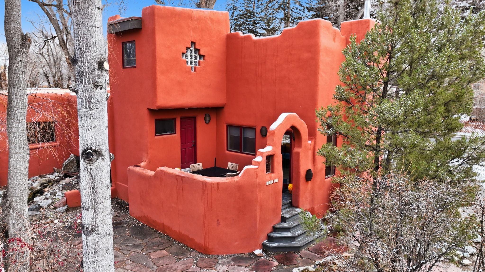 316 Burch Street Unit: S3