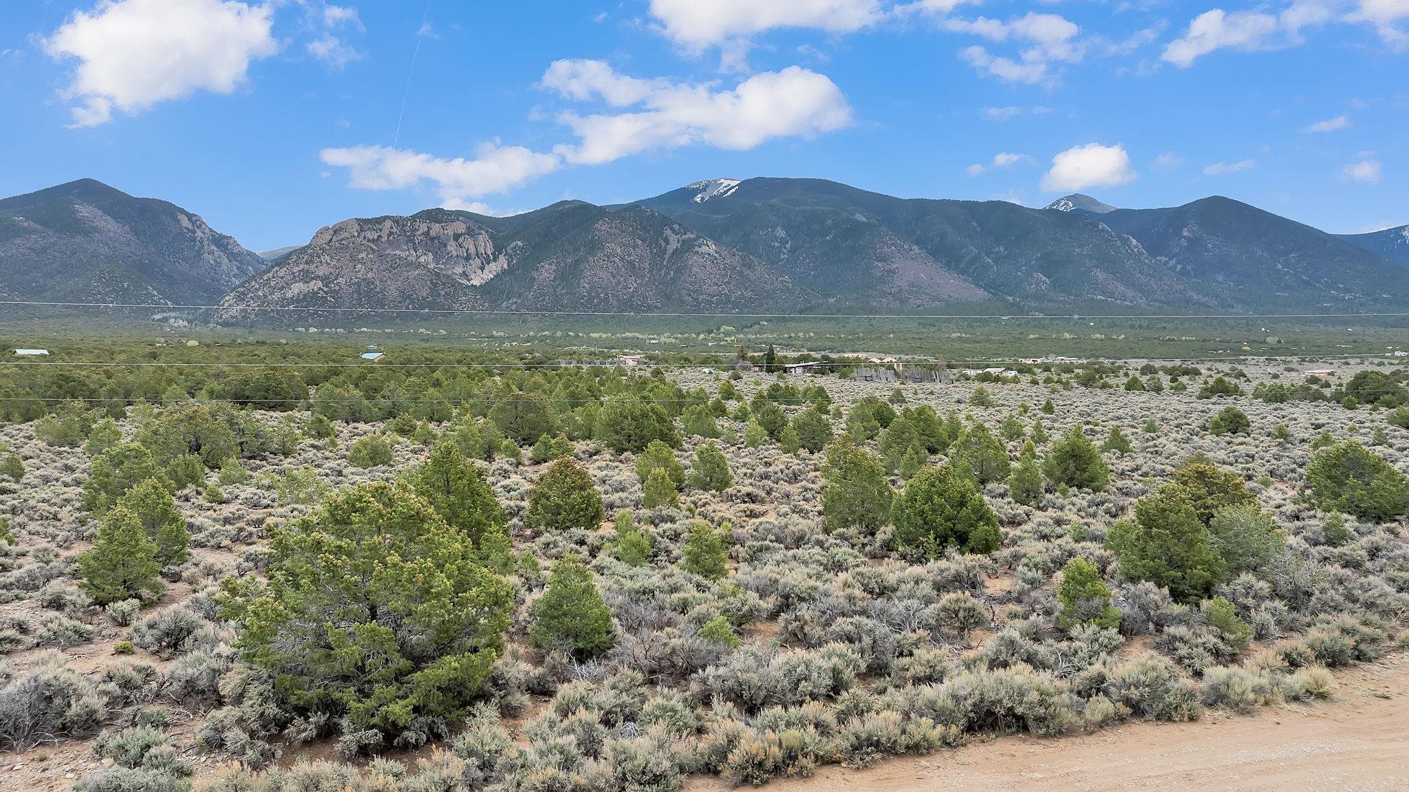 5 Acres Windmill Road