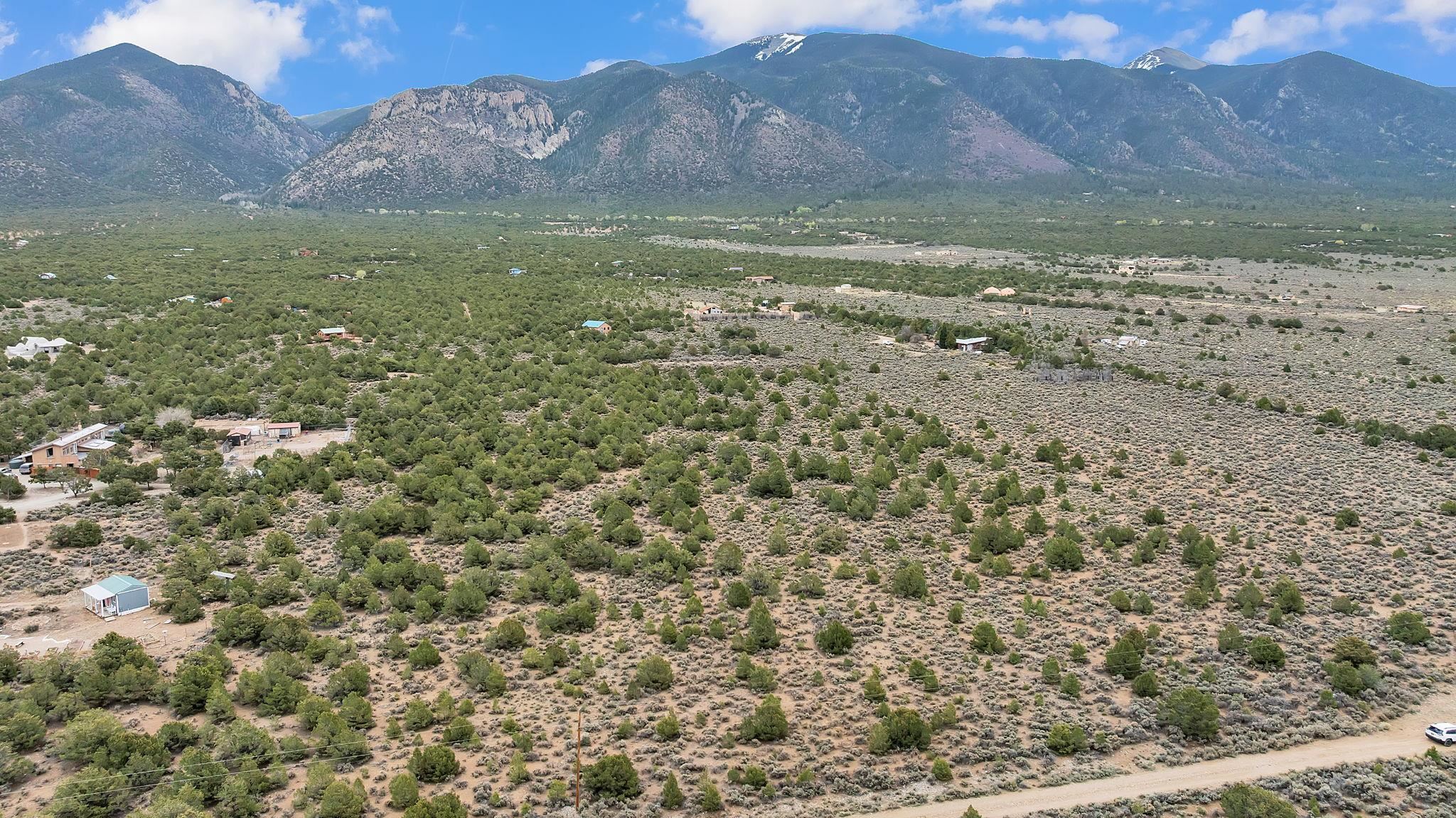 5 Acres Windmill Road