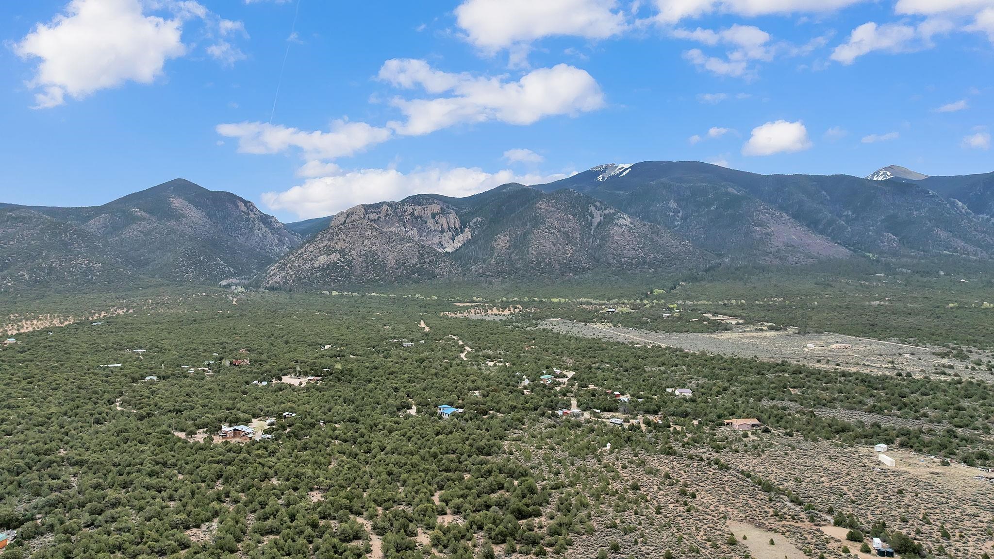 5 Acres Windmill Road