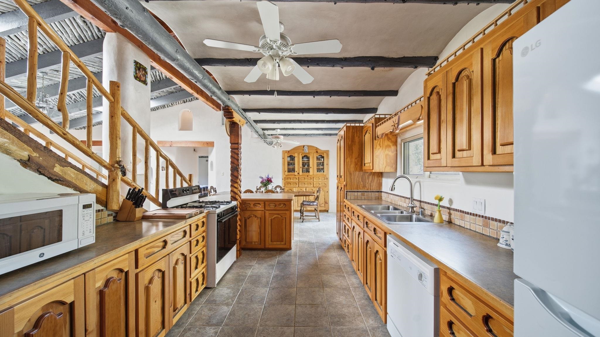 2495 Old Red River Road