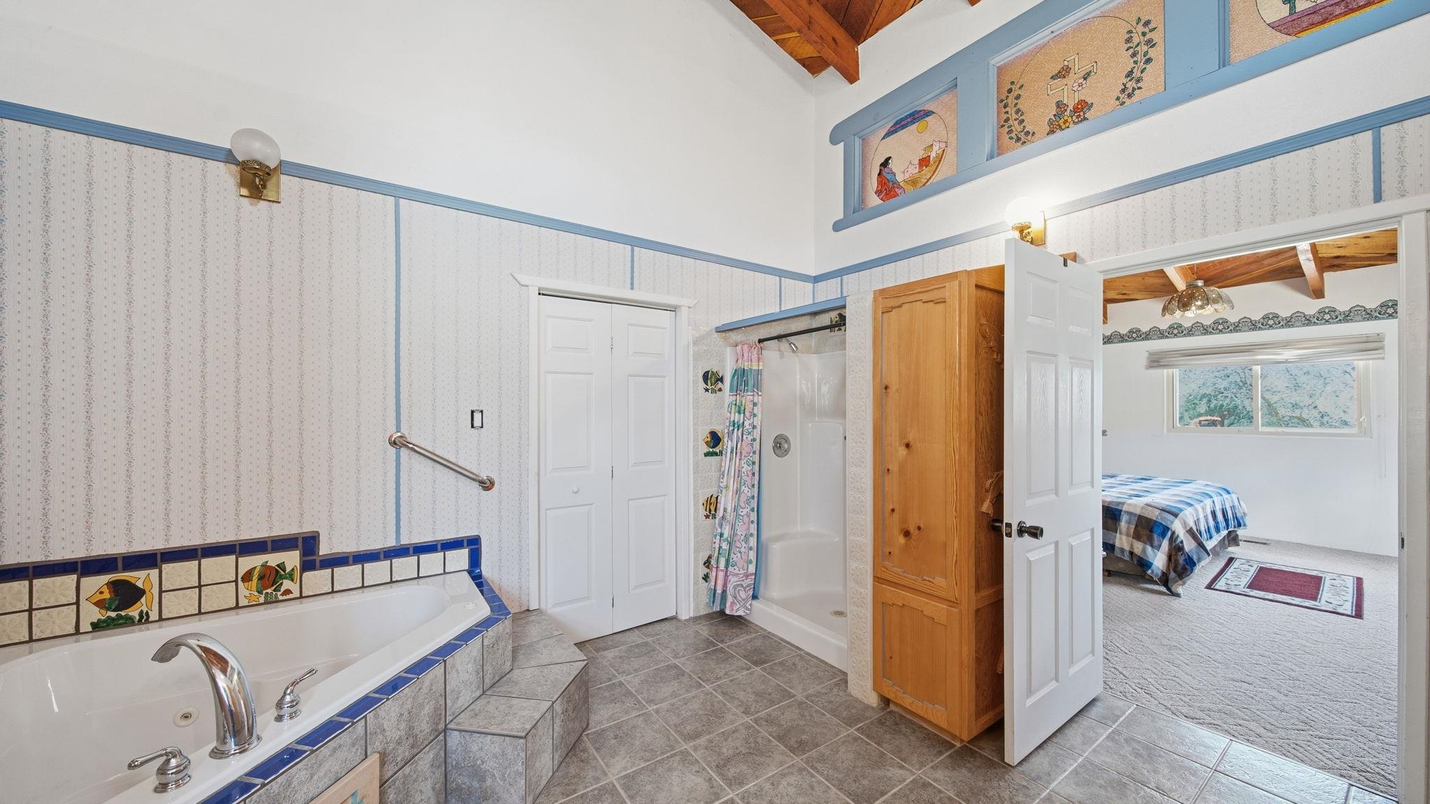 2495 Old Red River Road