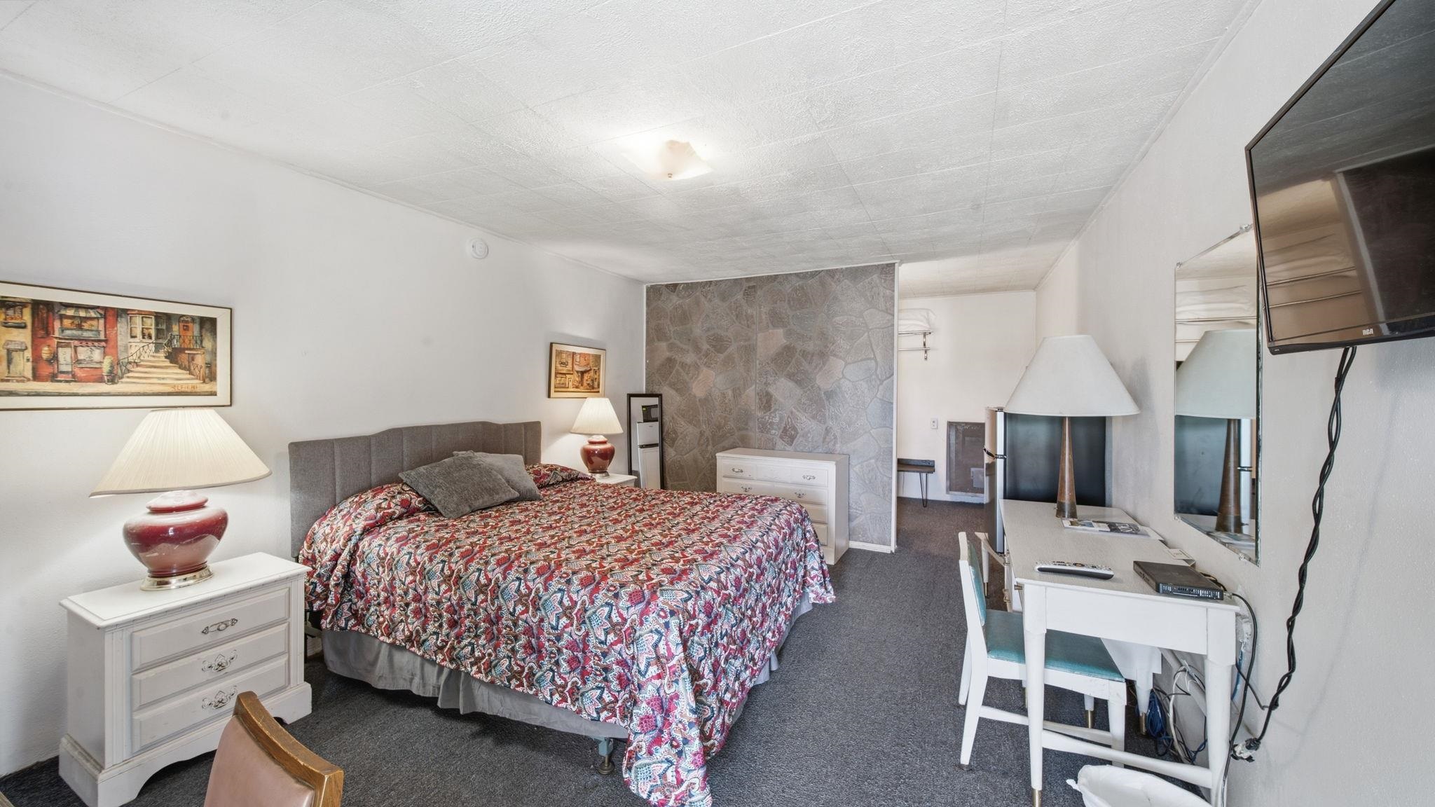 2440 Highway 522