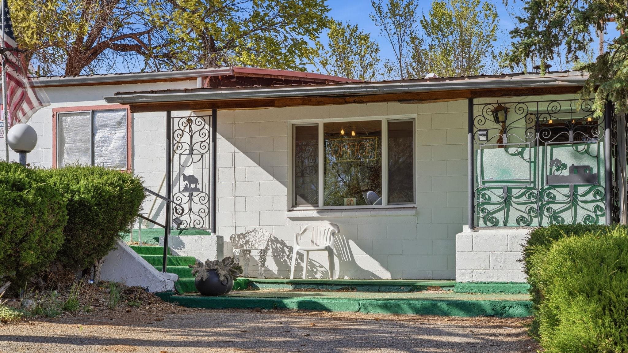2440 Highway 522