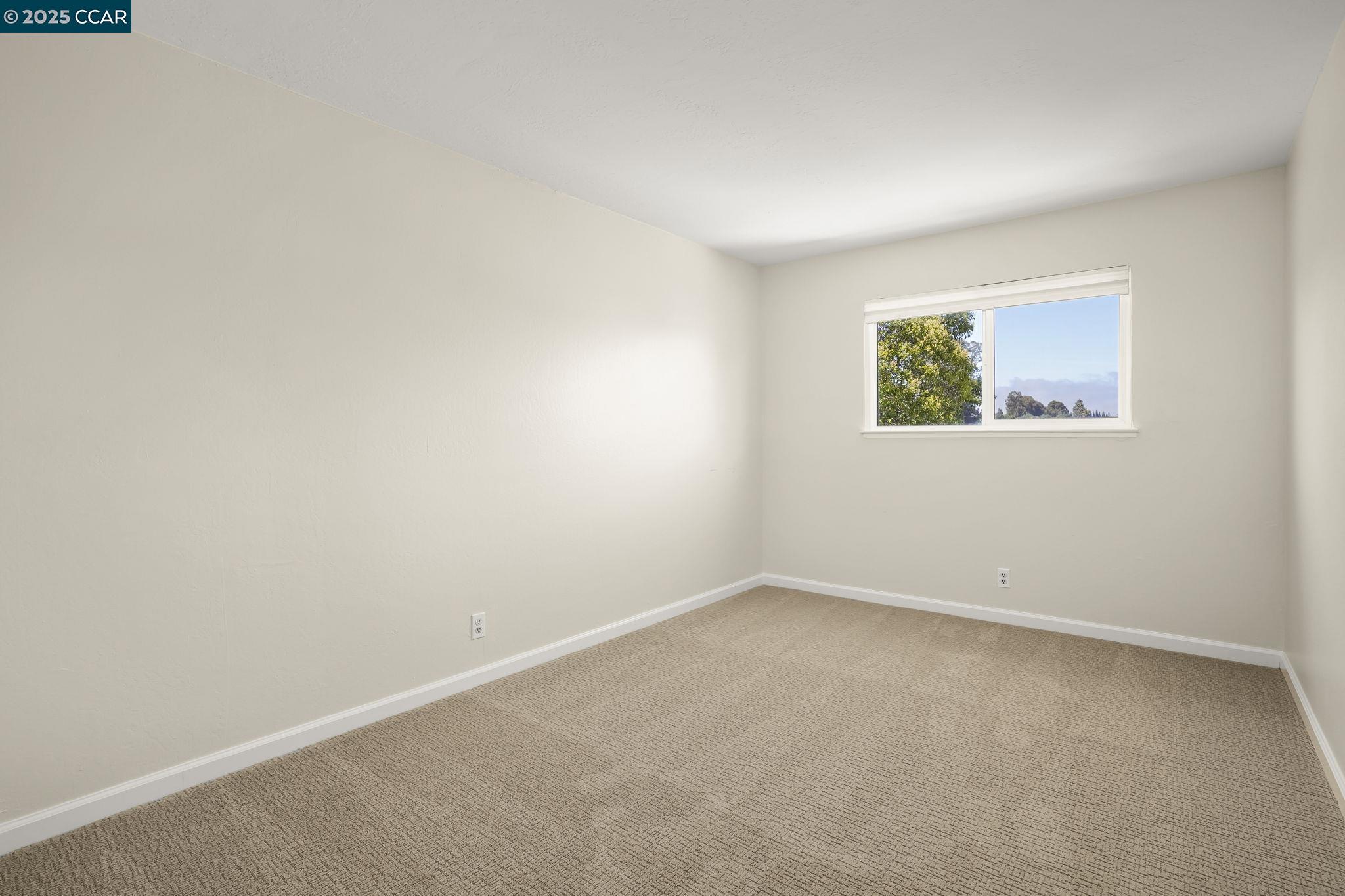 715 Graymont Circle