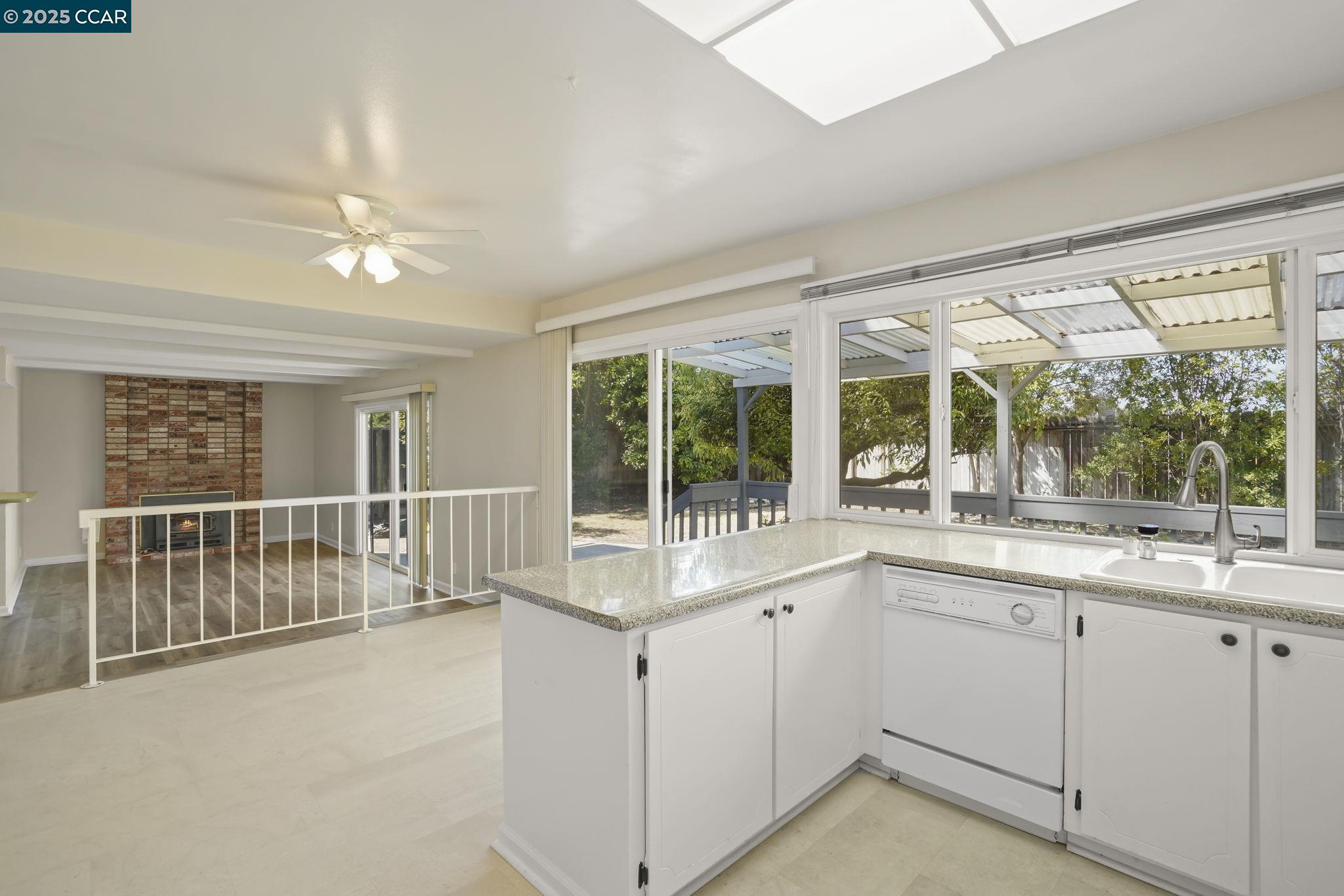 715 Graymont Circle