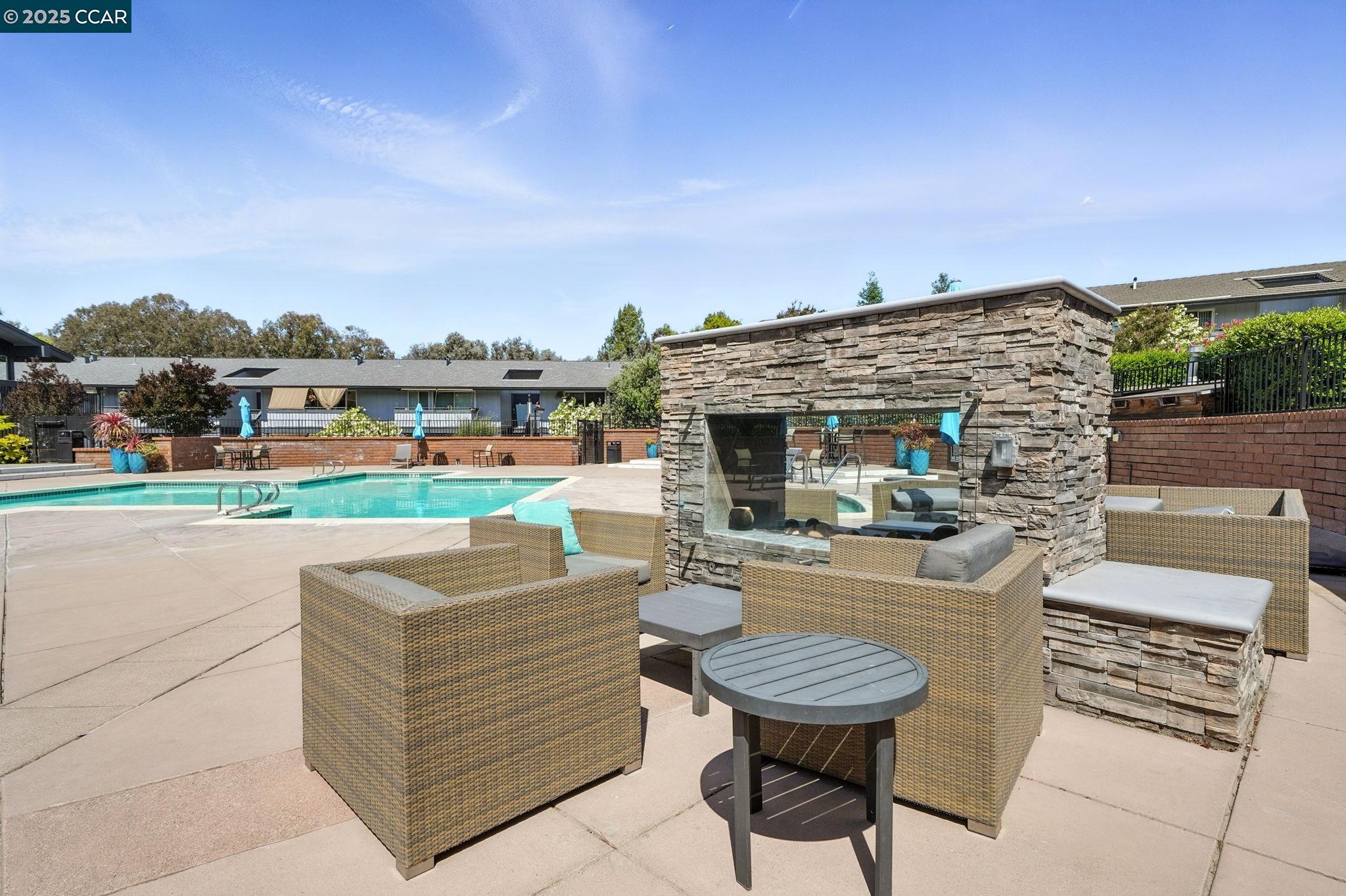 315 Masters Ct # 1