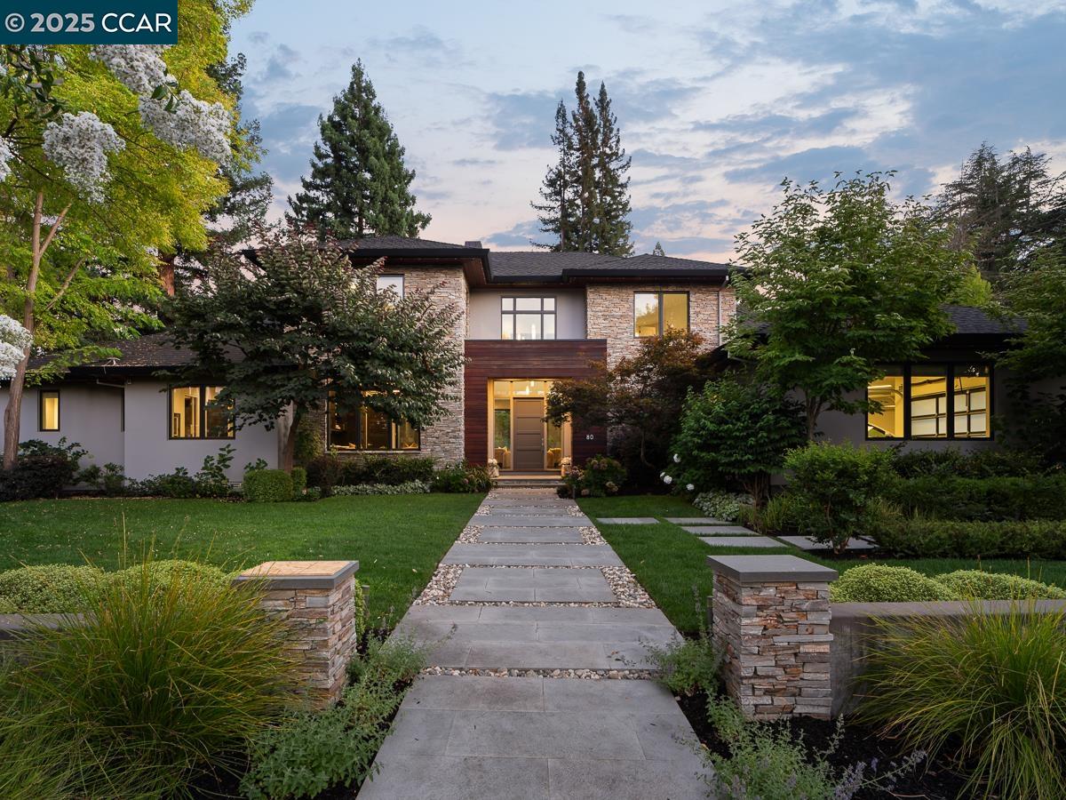80 Lark Pl