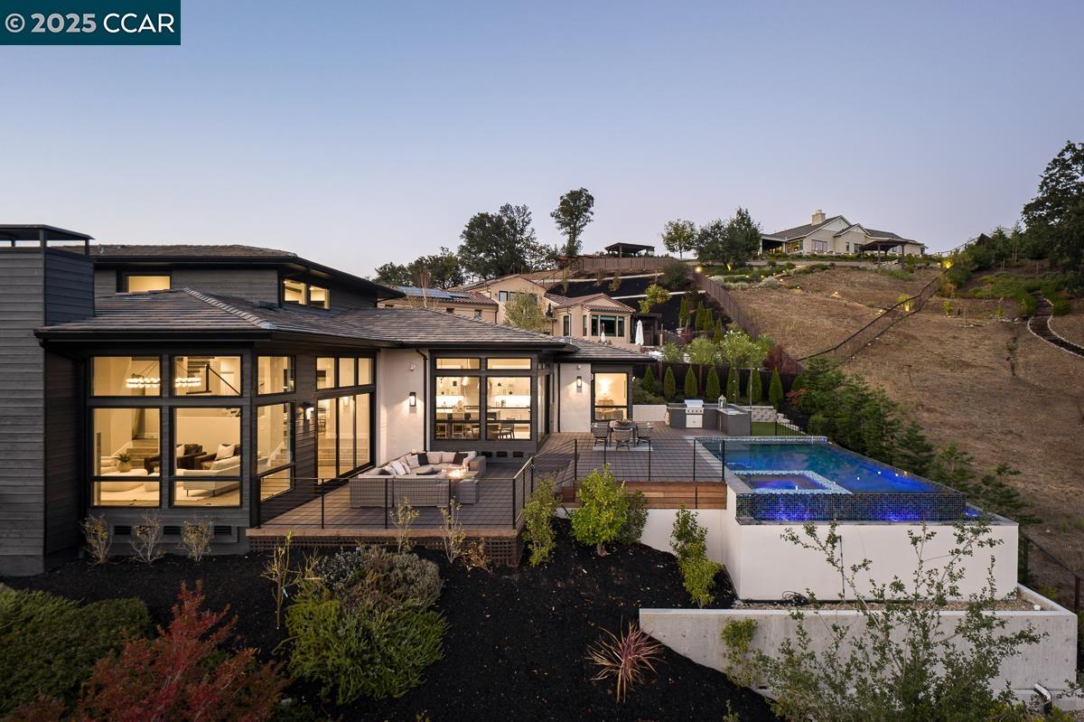 155 Arbor View Ln