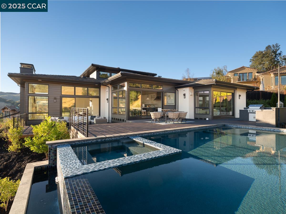 155 Arbor View Ln