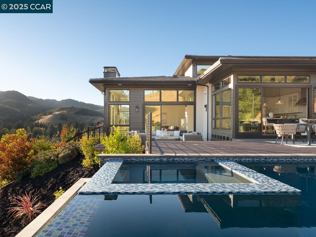155 Arbor View Ln