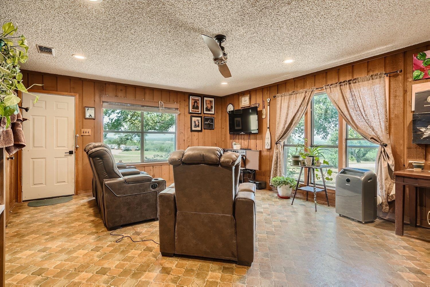 516 Bailey Lane