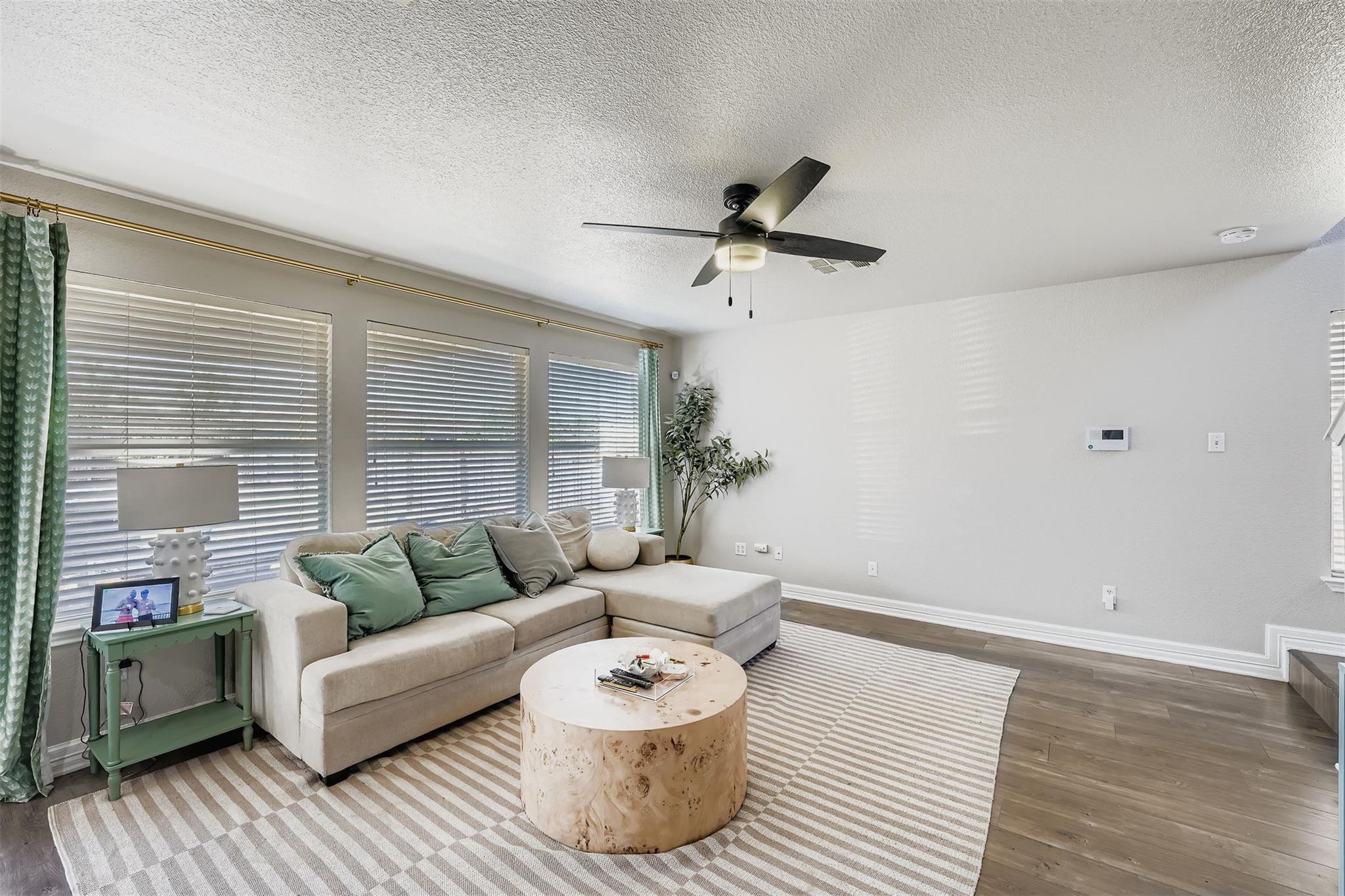 1505 Tea Leaf DR