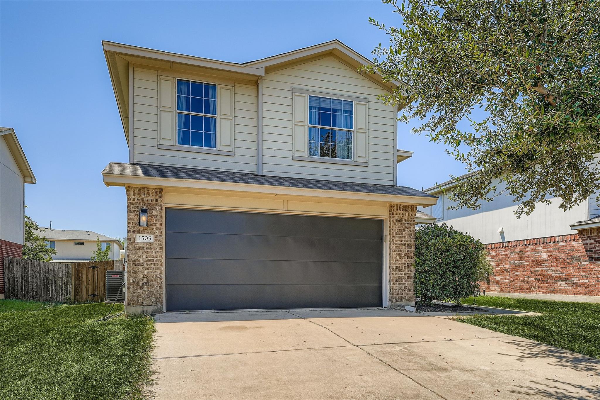 1505 Tea Leaf DR