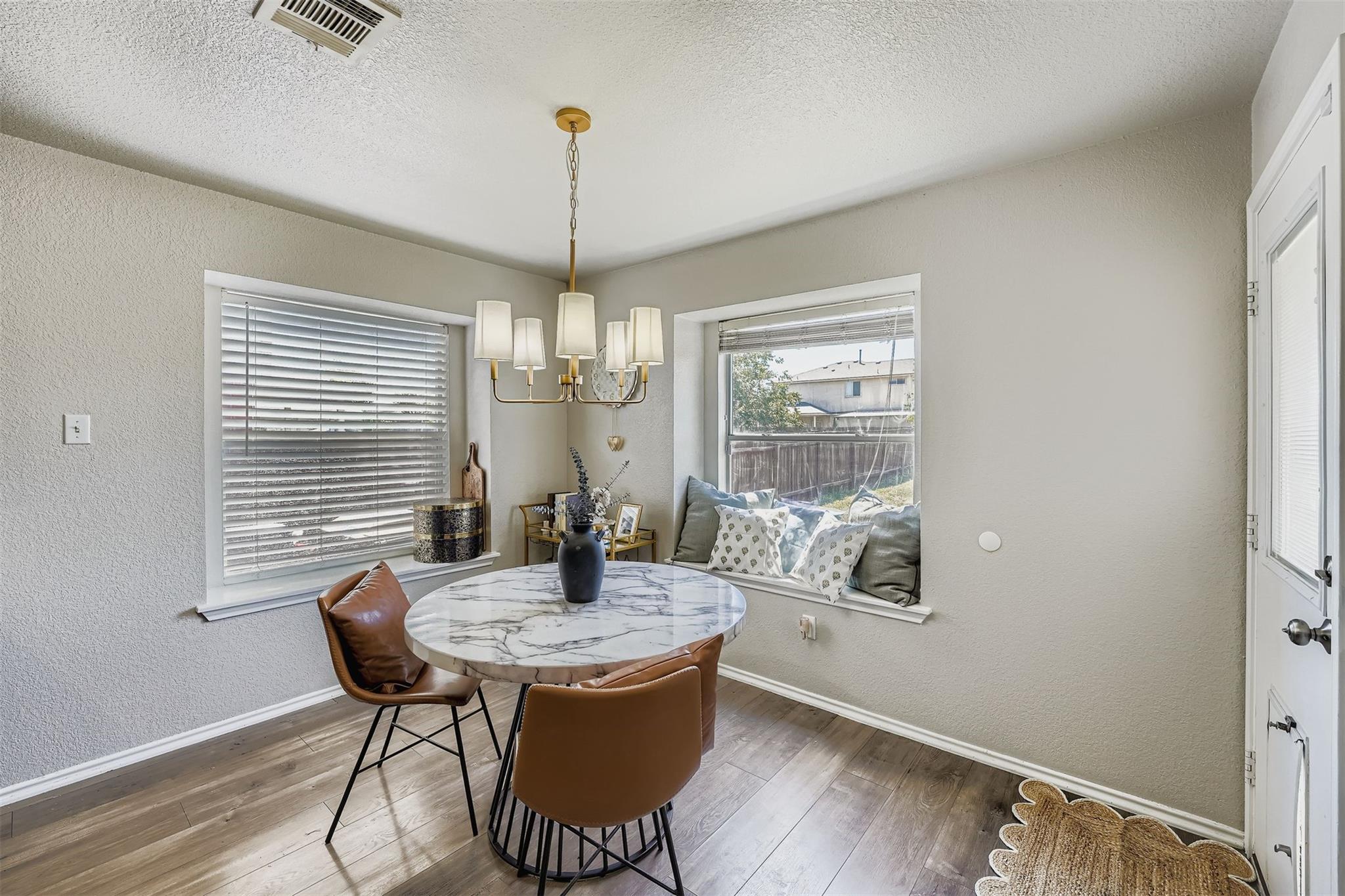 1505 Tea Leaf DR