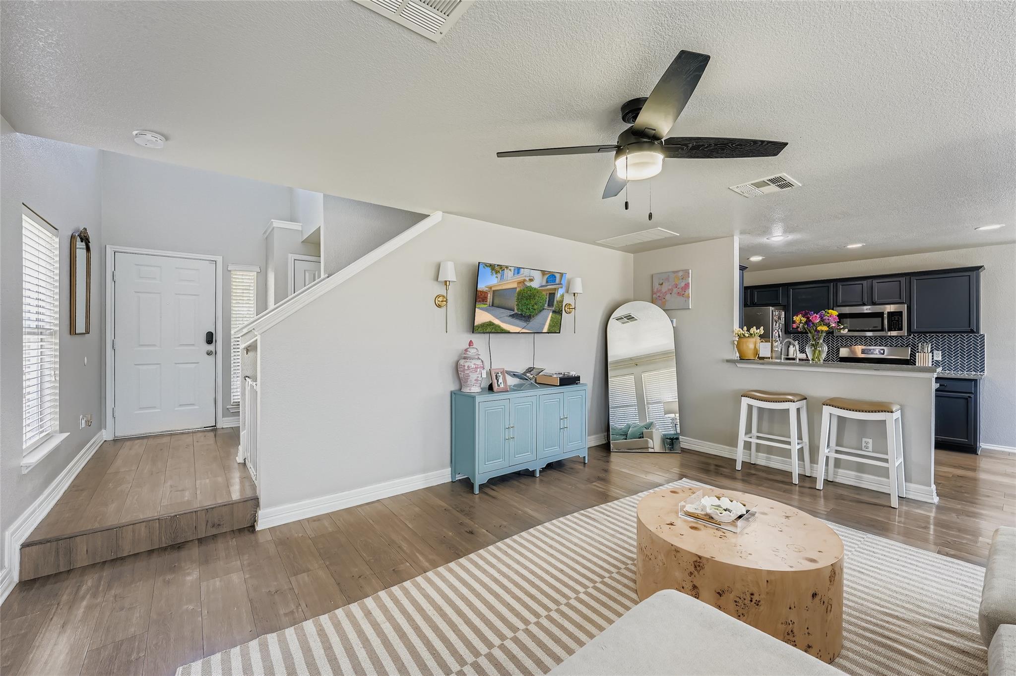 1505 Tea Leaf DR