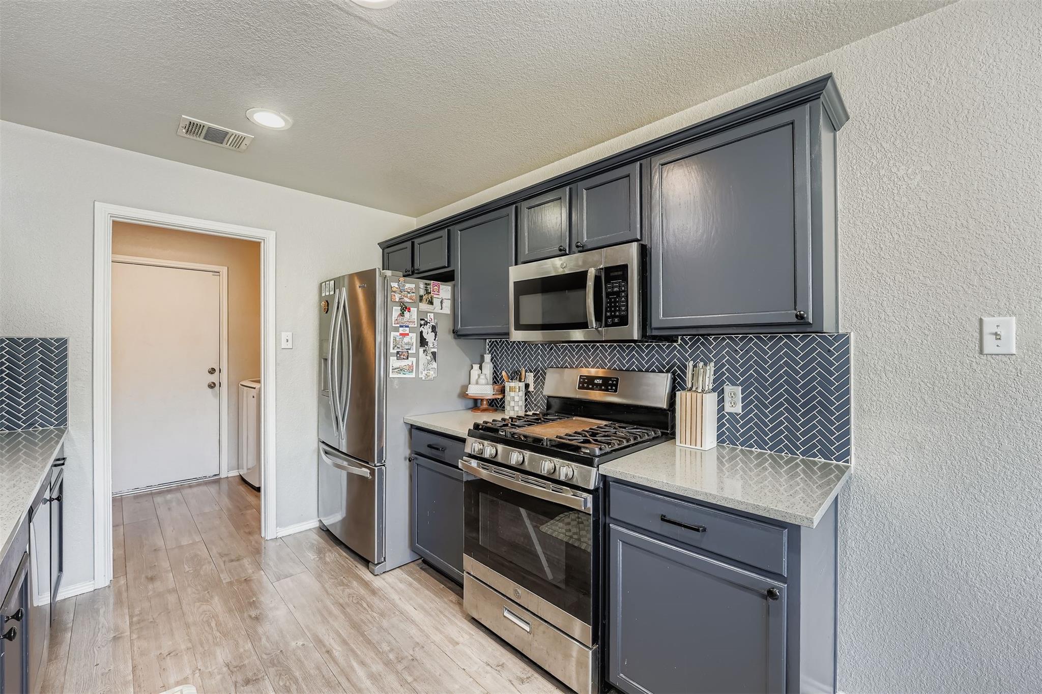 1505 Tea Leaf DR