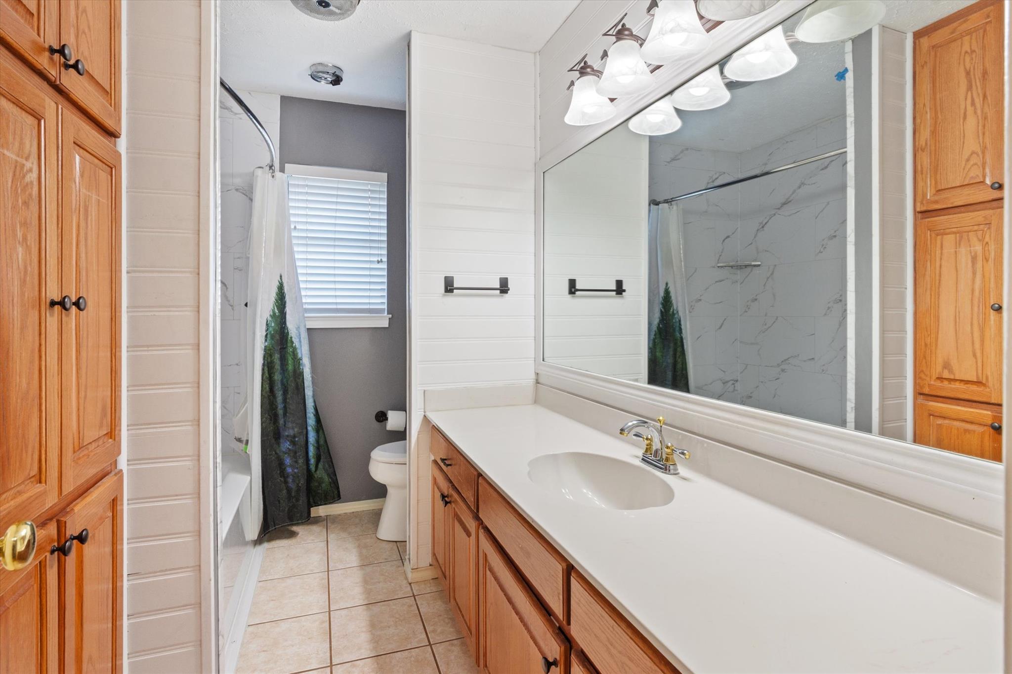 421 Saint Andrews ST