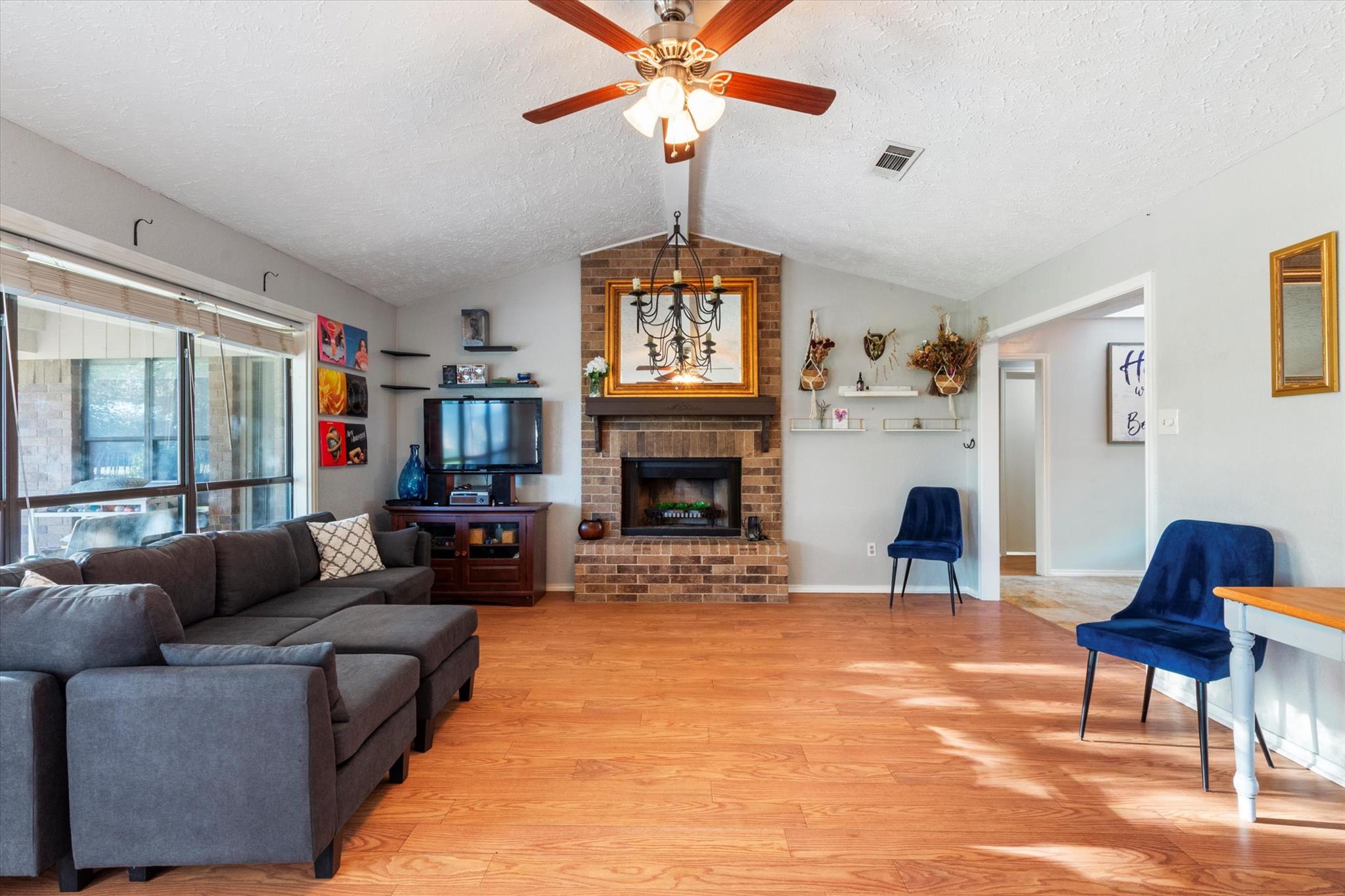 421 Saint Andrews ST