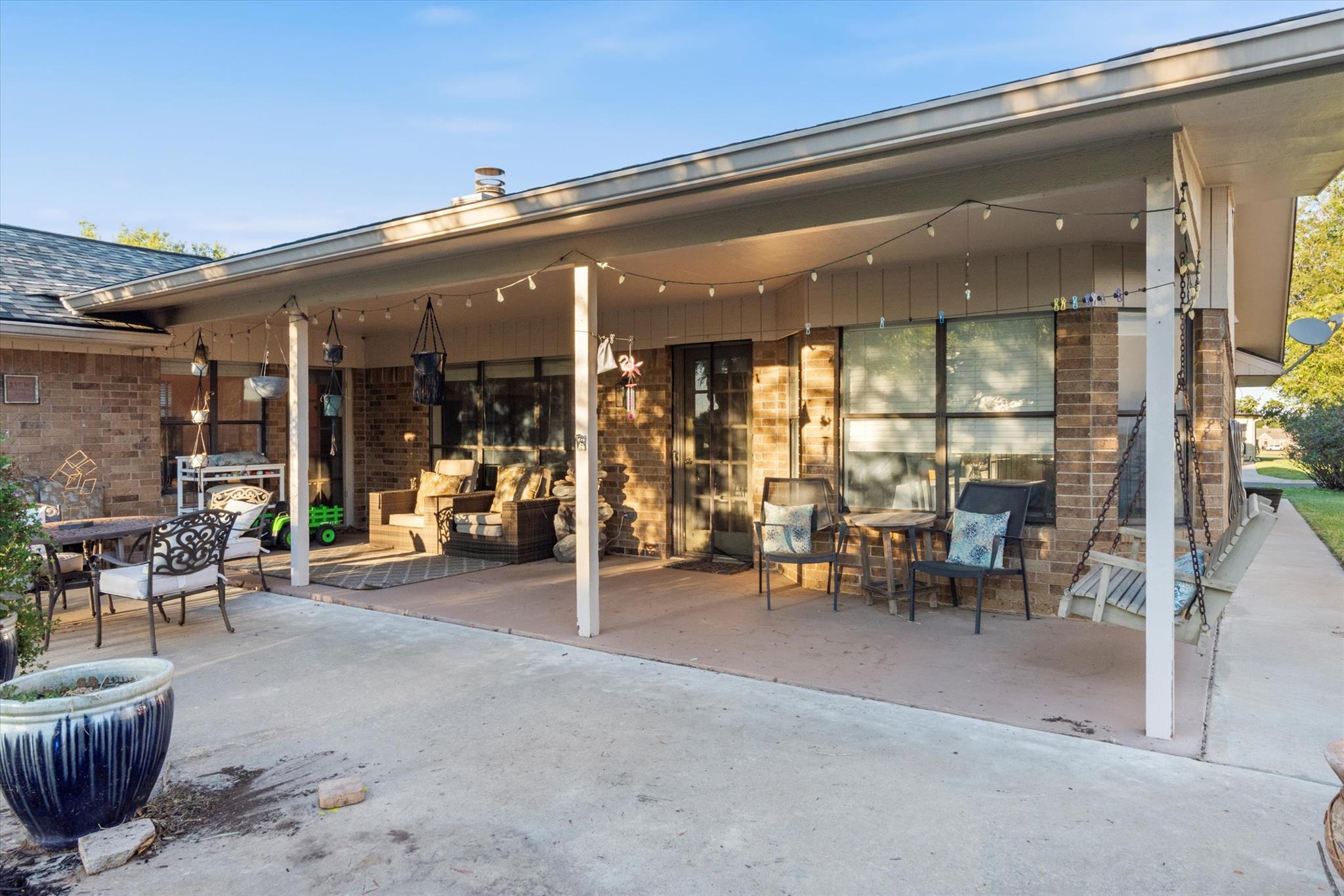 421 Saint Andrews ST