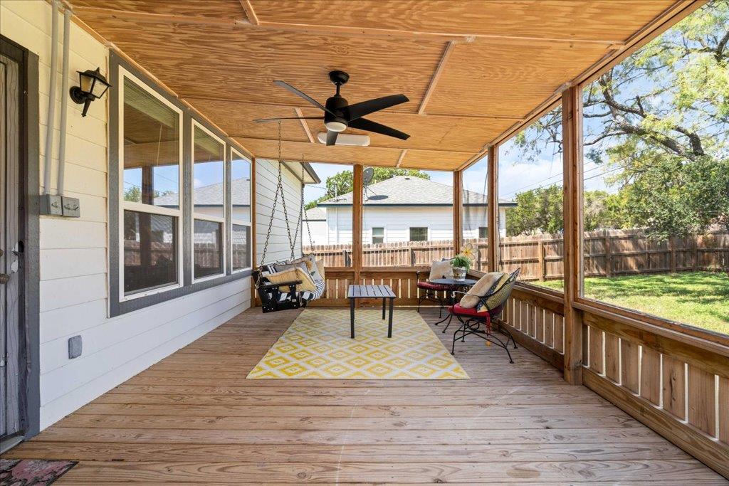 306 Songwood DR