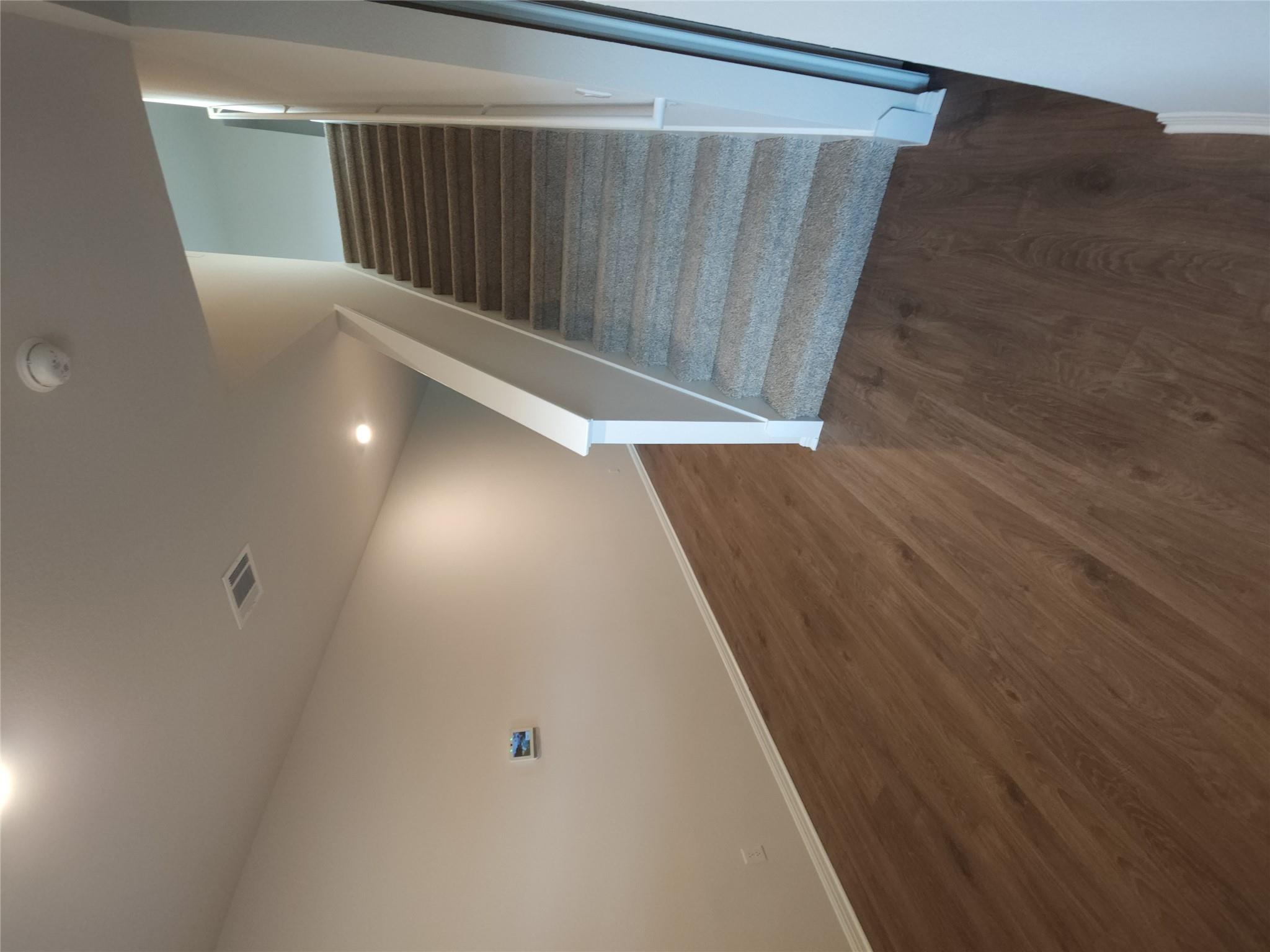 152 Grey Slate Ave