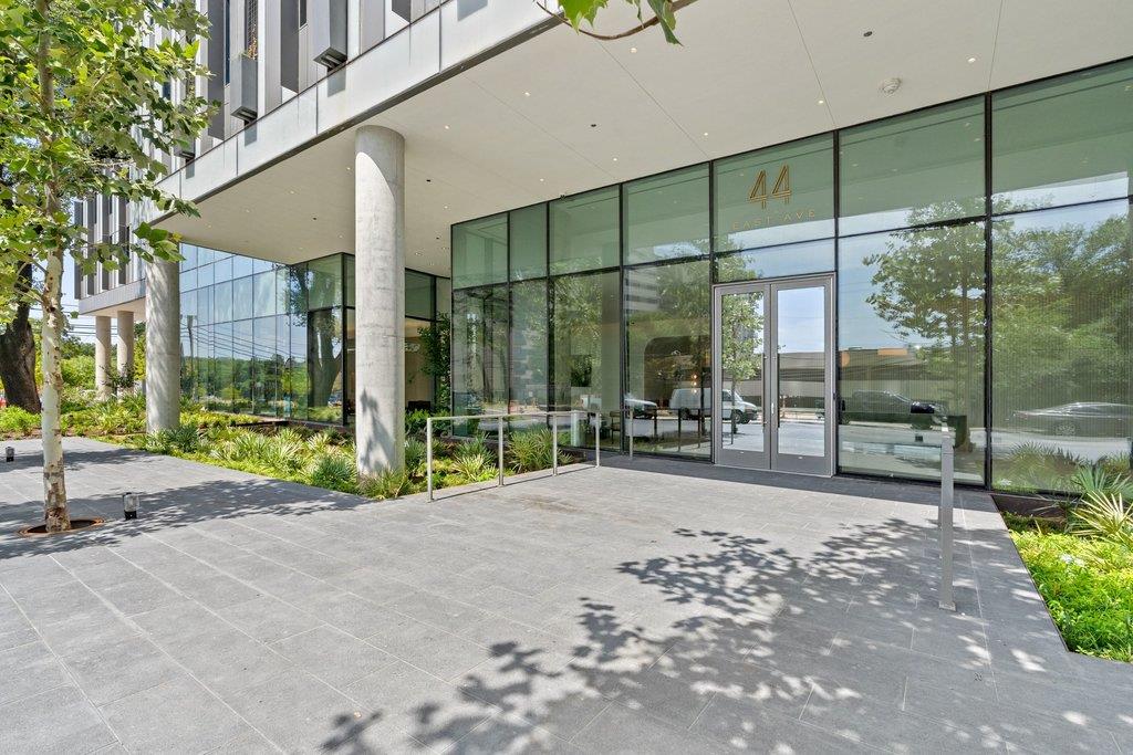 44 East Ave # 2807
