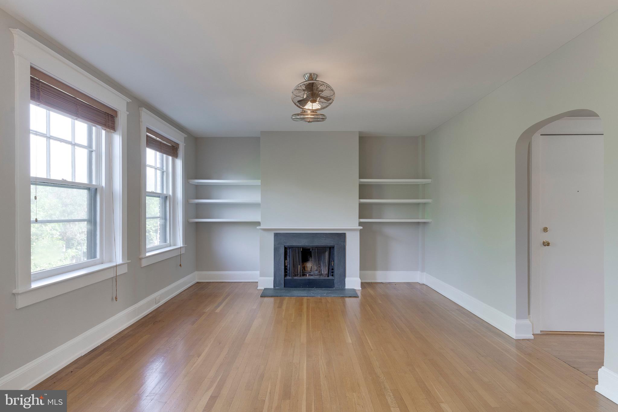 1835 16th STREET NW Unit: 4