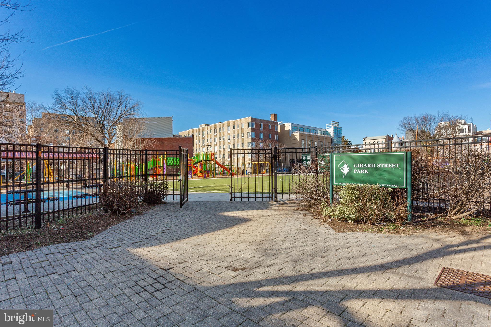 1835 16th STREET NW Unit: 4
